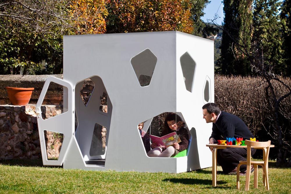 luxury outdoor playhouses